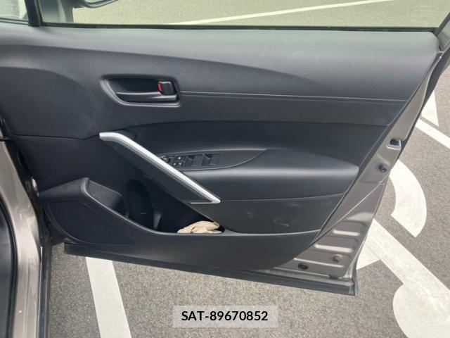 Toyota COROLLA CROSS 2022-01 8795522-15
