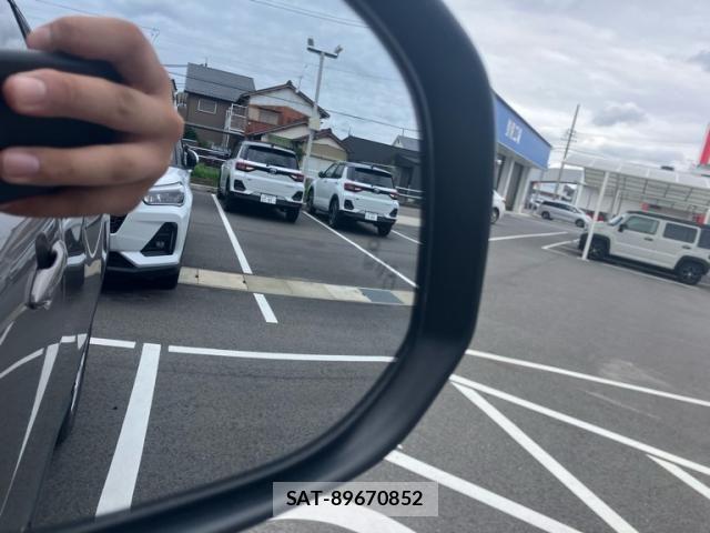 Toyota COROLLA CROSS 2022-01 8795522-19