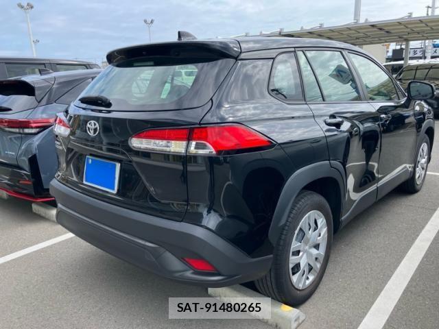 Toyota COROLLA CROSS 2022-07 8828285-3