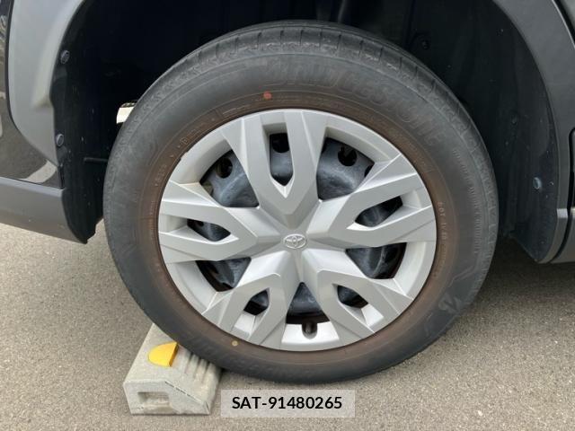 Toyota COROLLA CROSS 2022-07 8828285-7