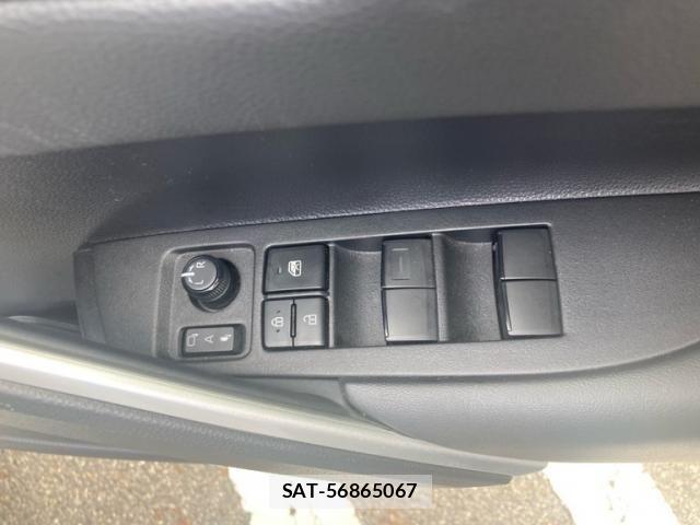 Toyota COROLLA CROSS 2023-02 8828276-14