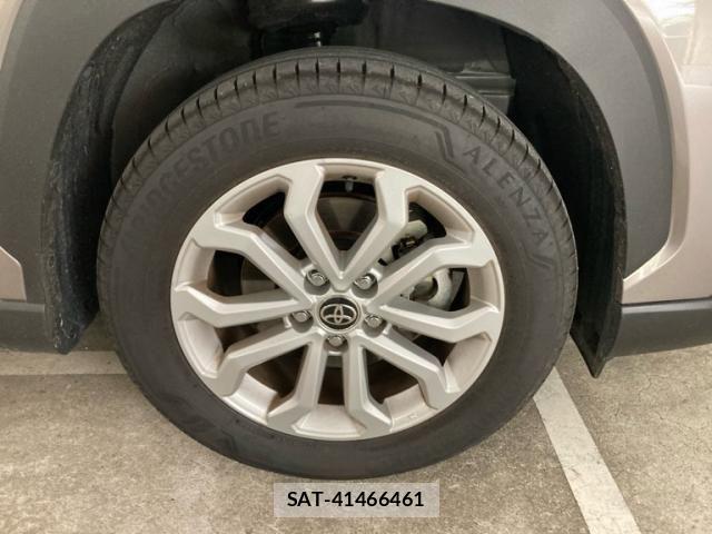 Toyota COROLLA CROSS 2023-06 8828277-7