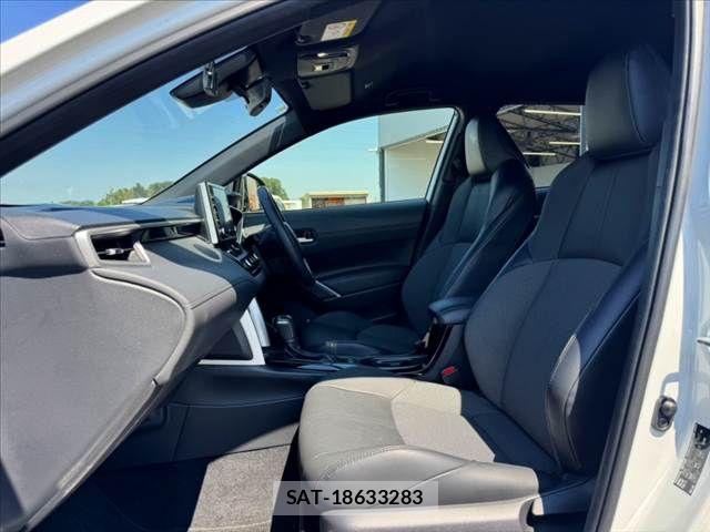 Toyota COROLLA CROSS 2022-08 8828284-16