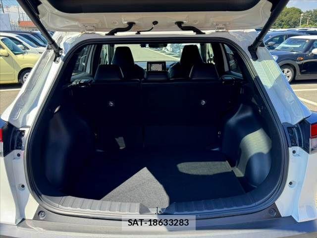 Toyota COROLLA CROSS 2022-08 8828284-18