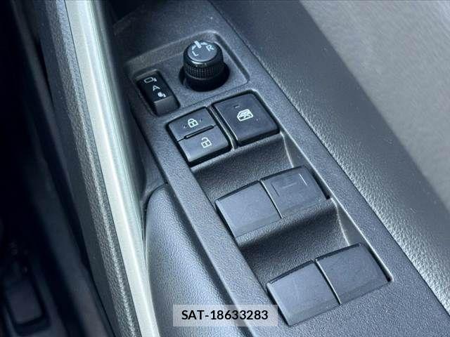Toyota COROLLA CROSS 2022-08 8828284-23
