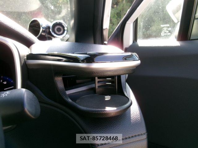 Toyota COROLLA CROSS 2023-09 8870665-22