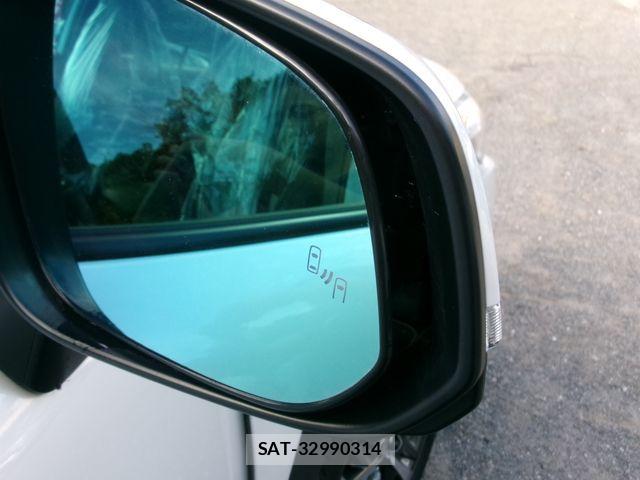 Toyota COROLLA CROSS 2023-09 8870664-12