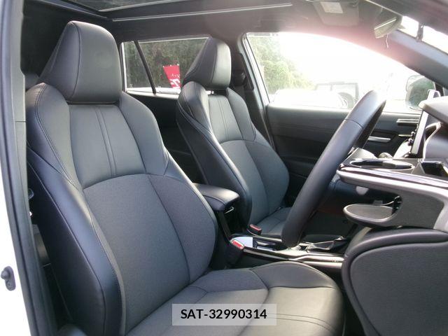 Toyota COROLLA CROSS 2023-09 8870664-19