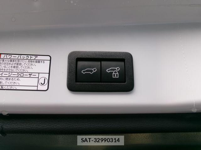 Toyota COROLLA CROSS 2023-09 8870664-26