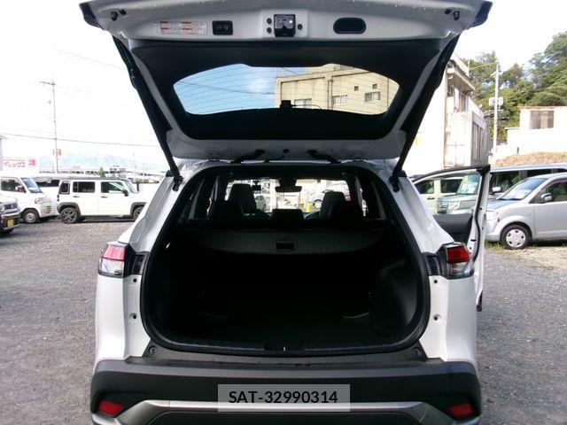 Toyota COROLLA CROSS 2023-09 8870664-8