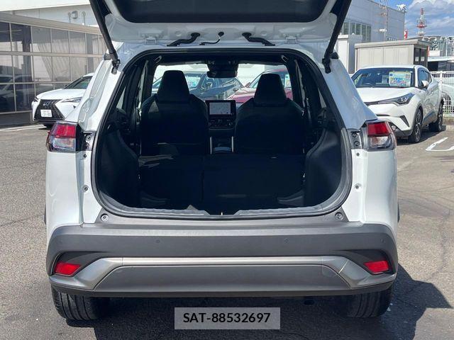 Toyota COROLLA CROSS 2024-06 8870666-9