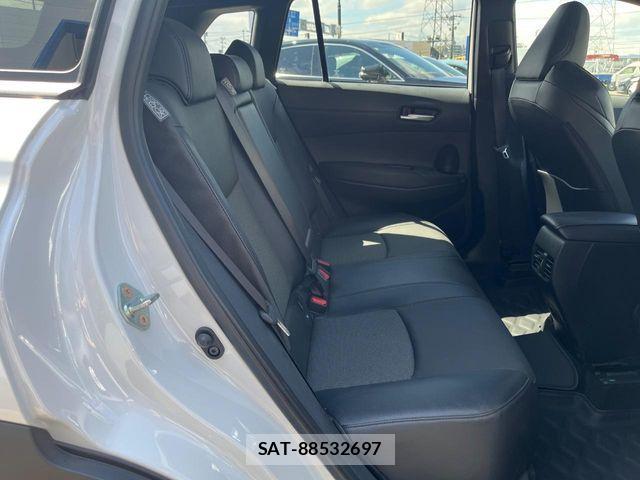 Toyota COROLLA CROSS 2024-06 8870666-8