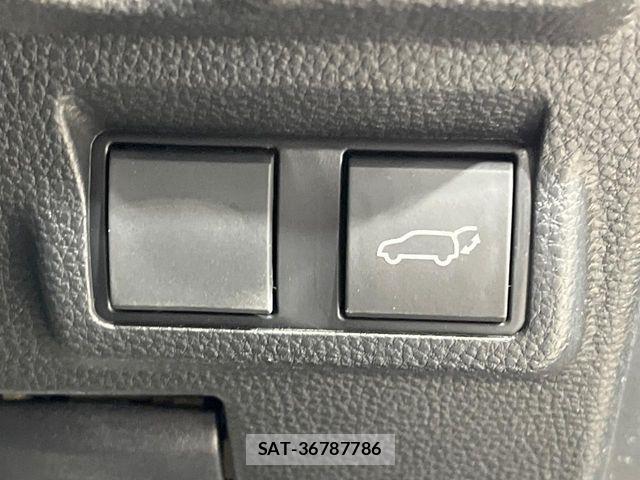 Toyota COROLLA CROSS 2026-01 3713693-7