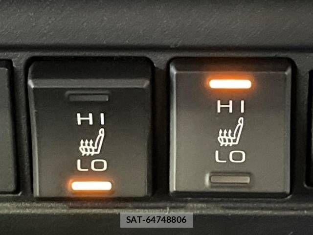 Toyota COROLLA CROSS 2024-03 688094-5