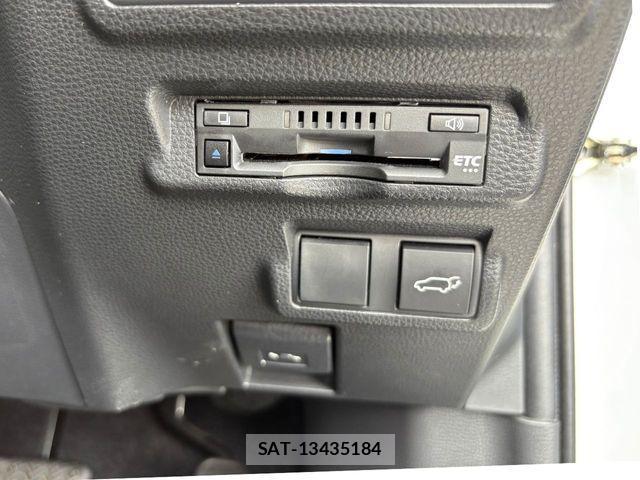 Toyota COROLLA CROSS 2021-11 1071189-13