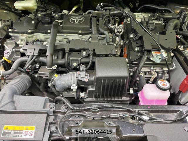 Toyota COROLLA CROSS 2024-06 1214136-19