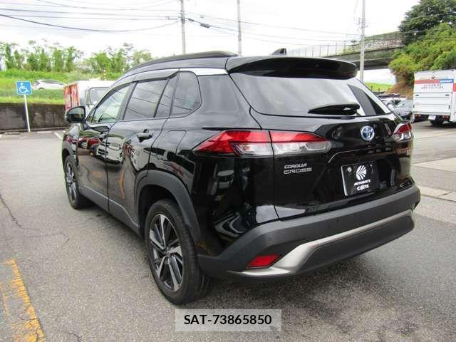 Toyota COROLLA CROSS 2022-11 1227515-13