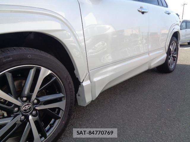 Toyota COROLLA CROSS 2023-10 1361756-19