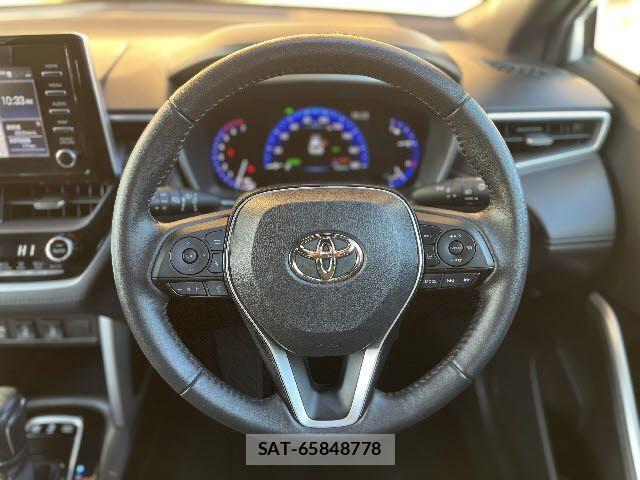 Toyota COROLLA CROSS 2022-09 1846079-13
