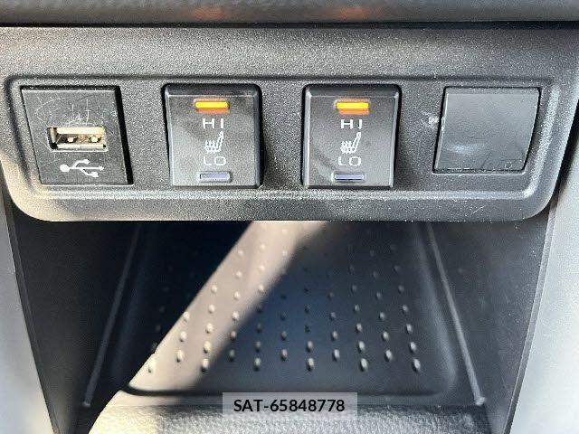 Toyota COROLLA CROSS 2022-09 1846079-14