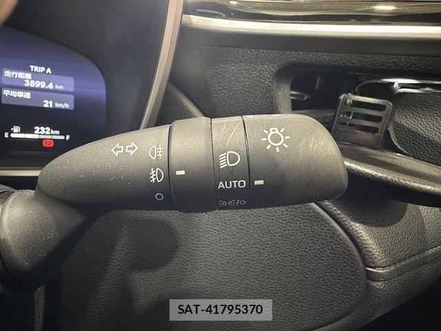 Toyota COROLLA CROSS 2025-06 4391891-27