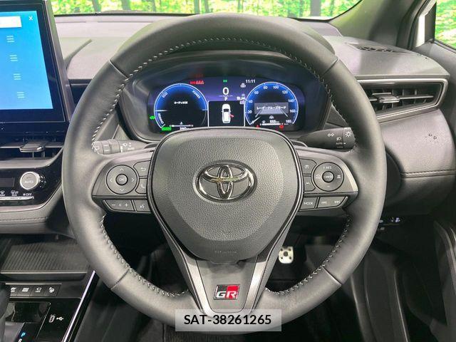 Toyota COROLLA CROSS 2025-10 5862750-11