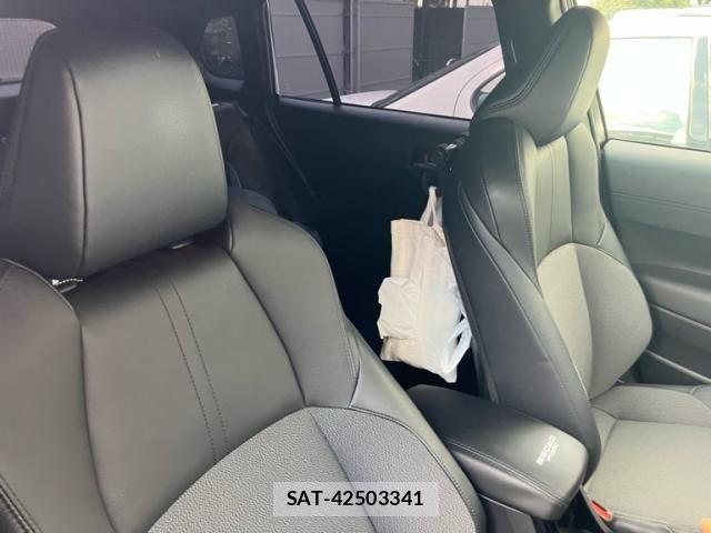 Toyota COROLLA CROSS 2025-04 5862817-12
