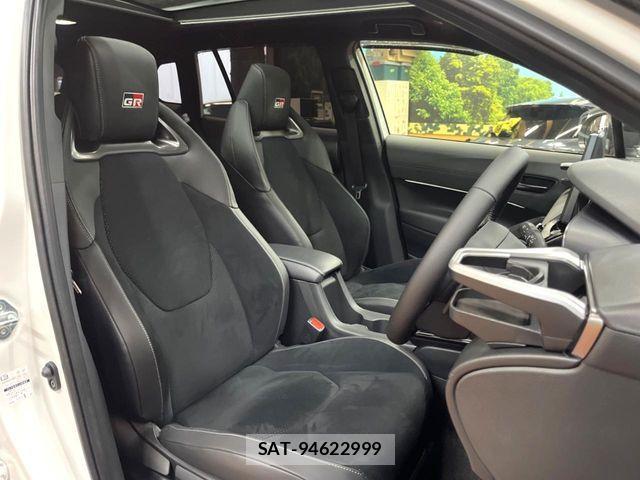 Toyota COROLLA CROSS 2026-02 6212684-7