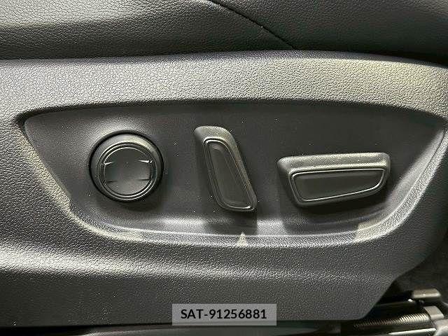 Toyota COROLLA CROSS 2024-07 6212734-7