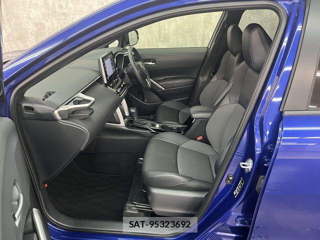 Toyota COROLLA CROSS 2022-07 6212753-18