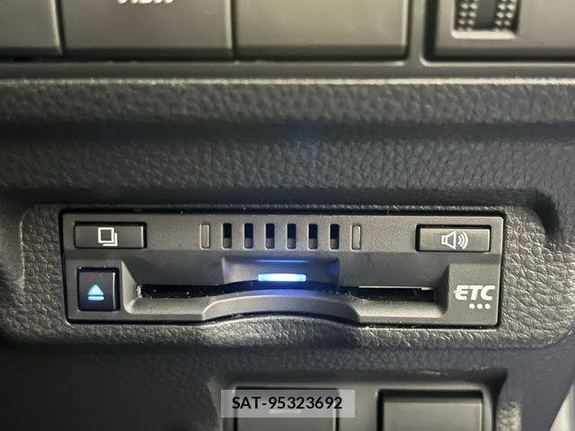 Toyota COROLLA CROSS 2022-07 6212753-22