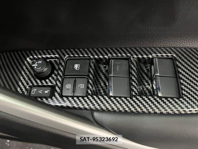 Toyota COROLLA CROSS 2022-07 6212753-23