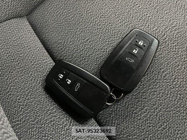 Toyota COROLLA CROSS 2022-07 6212753-25