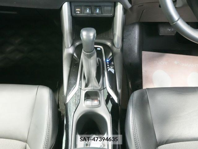 Toyota COROLLA CROSS 2021-10 6242907-17