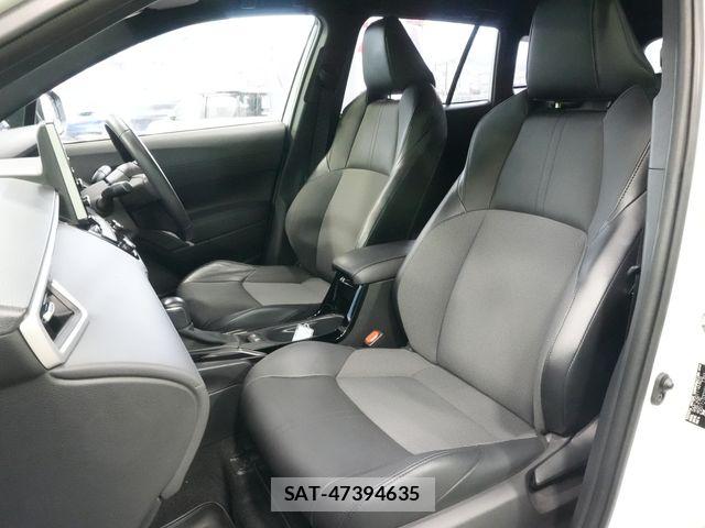Toyota COROLLA CROSS 2021-10 6242907-24