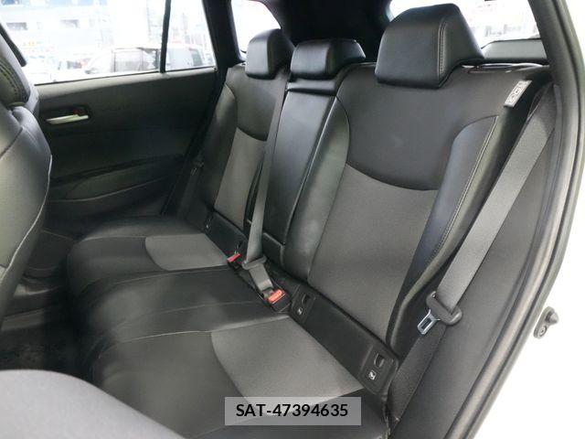 Toyota COROLLA CROSS 2021-10 6242907-26