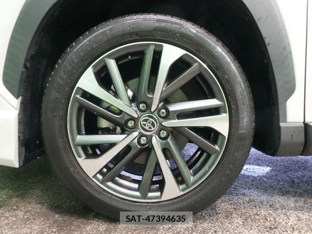 Toyota COROLLA CROSS 2021-10 6242907-29