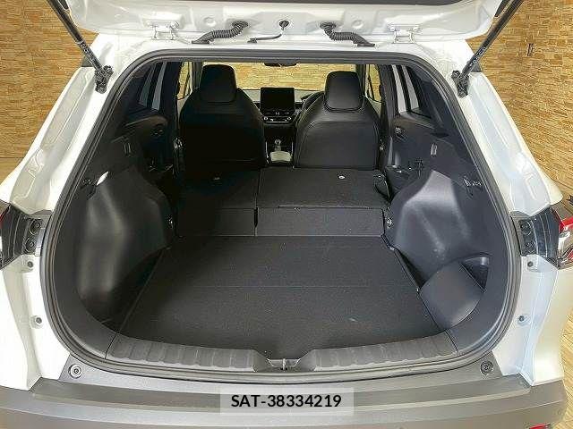 Toyota COROLLA CROSS 2025-10 6276002-12