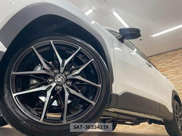 Toyota COROLLA CROSS 2025-10 6276002-18
