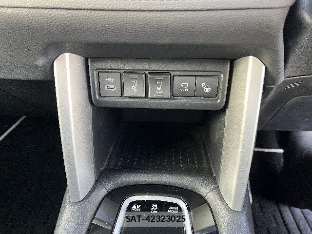 Toyota COROLLA CROSS 2024-12 6271304-17
