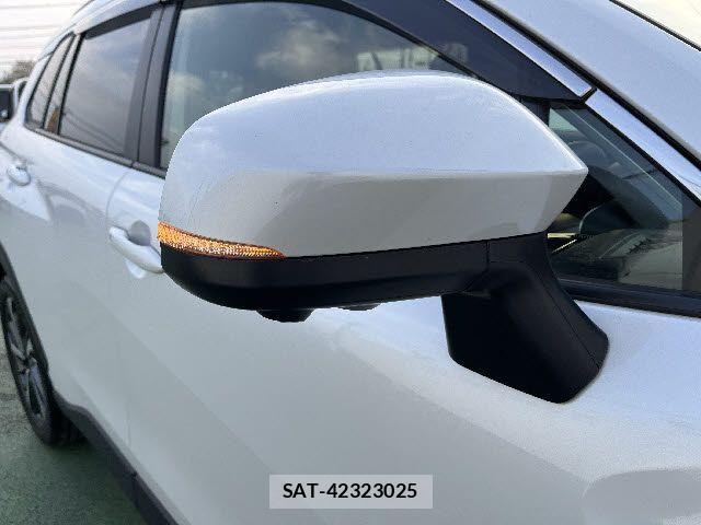 Toyota COROLLA CROSS 2024-12 6271304-24
