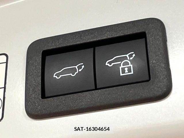 Toyota COROLLA CROSS 2025-12 6544457-9