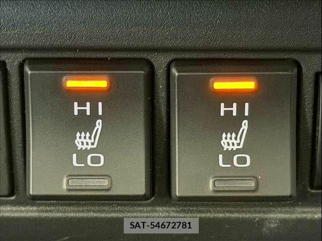 Toyota COROLLA CROSS 2023-11 6544468-8