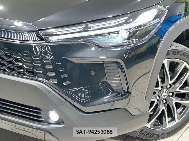 Toyota COROLLA CROSS 2026-03 6611106-11