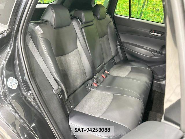 Toyota COROLLA CROSS 2026-03 6611106-8