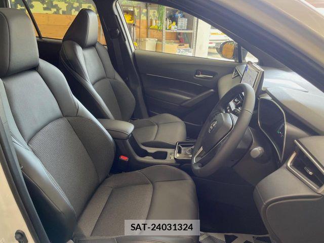 Toyota COROLLA CROSS 2026-03 6641368-7