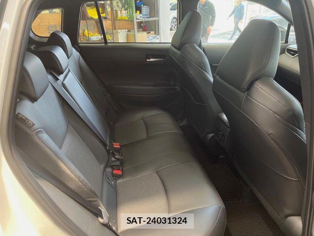 Toyota COROLLA CROSS 2026-03 6641368-8
