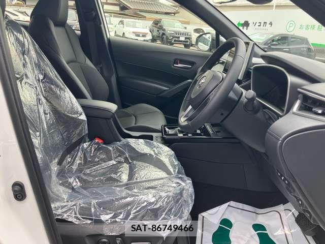 Toyota COROLLA CROSS 2026-03 6641367-5