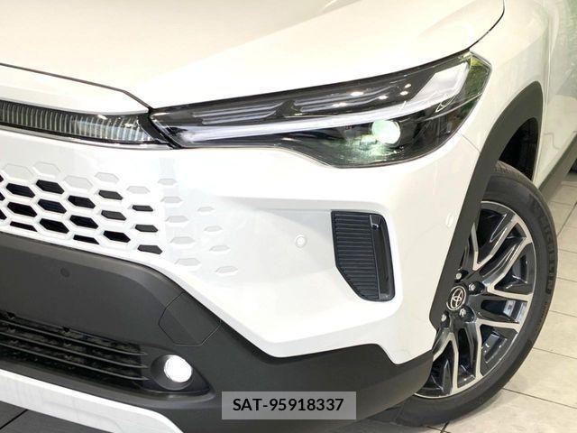 Toyota COROLLA CROSS 2026-02 6670886-11