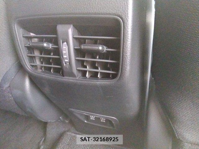 Toyota COROLLA CROSS 2023-10 6675425-27